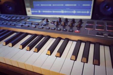 Maschine the hip hop beat makers missing manual 2016 Maschine the hip hop beat makers missing manual 2016